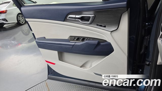 Kia Sportage 2023 — photo 14