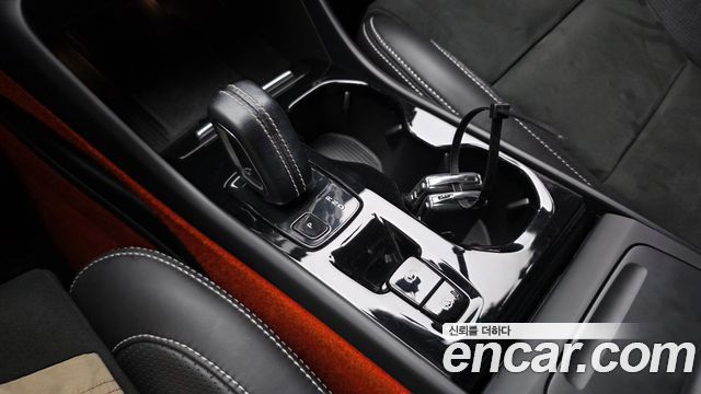 Volvo XC40 2019 — photo 12