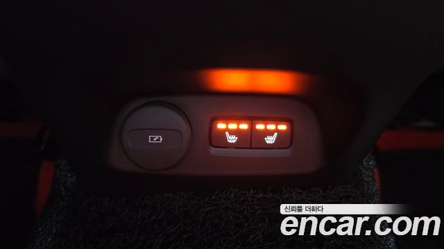 Volvo XC40 2019 — photo 22