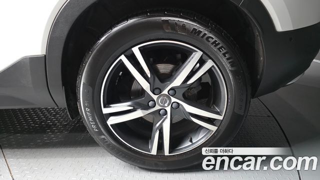 Volvo XC40 2019 — photo 7