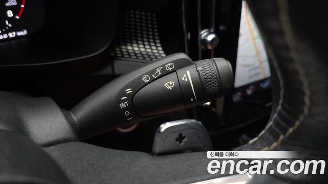Volvo XC40 2019 — photo 28