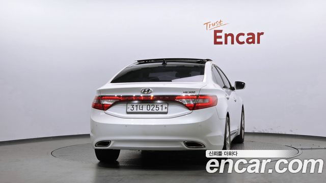 Hyundai Grandeur 2011 — photo 4