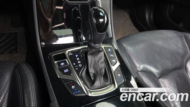 Hyundai Grandeur 2011 — photo 9