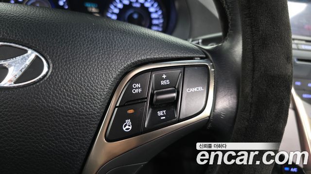 Hyundai Grandeur 2011 — photo 16