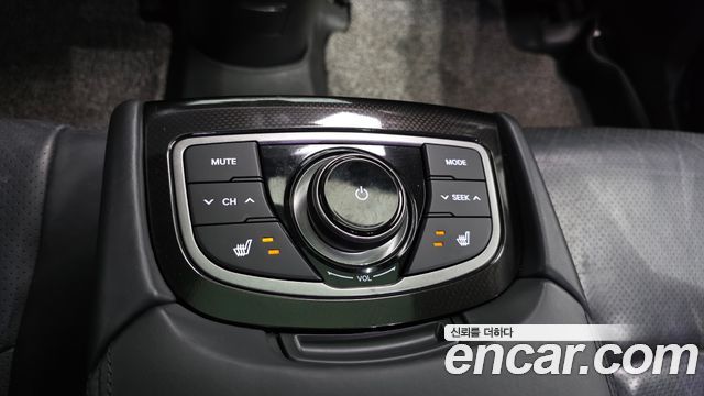 Hyundai Grandeur 2011 — photo 19