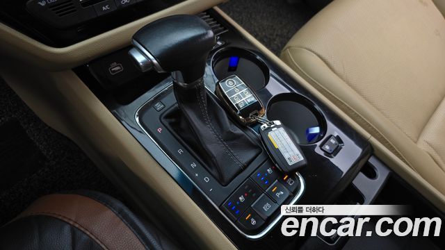 Kia Canival 2018 — photo 9