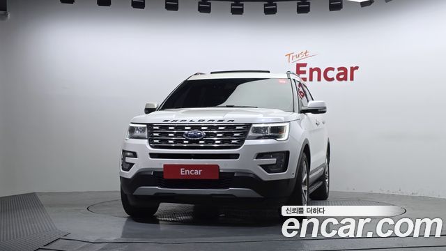 Ford Explorer 2017 — photo 3