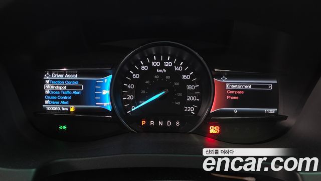 Ford Explorer 2017 — photo 8