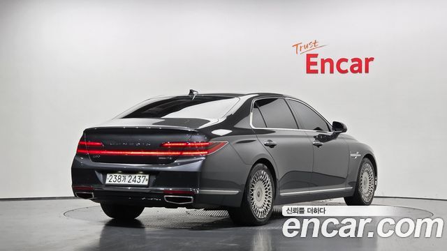 Genesis G90 2019 — photo 2
