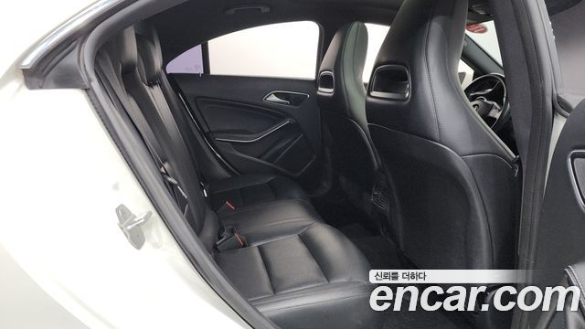 Mercedes-Benz CLA-Class 2014 — photo 11