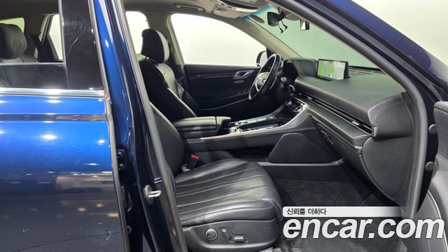 Genesis GV80 2021 — photo 11