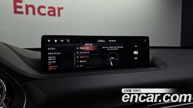 Genesis GV80 2021 — photo 16