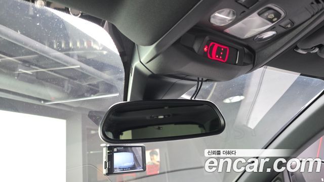 Peugeot 3008 2019 — photo 17