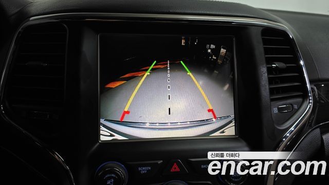 Jeep Cherokee 2015 — photo 14