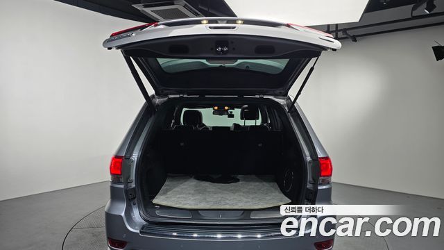 Jeep Cherokee 2015 — photo 20