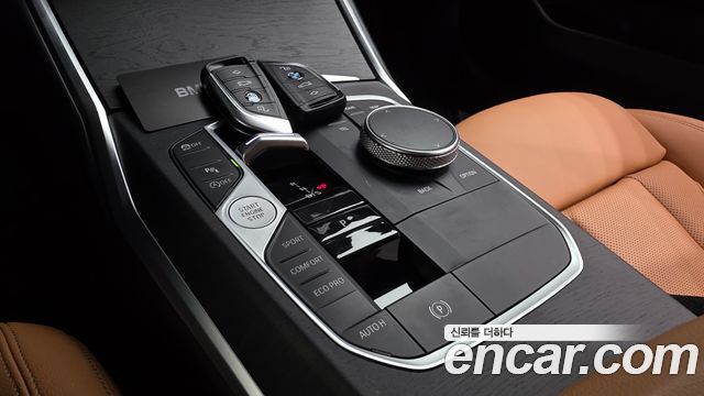 BMW 3-Series 2024 — photo 9