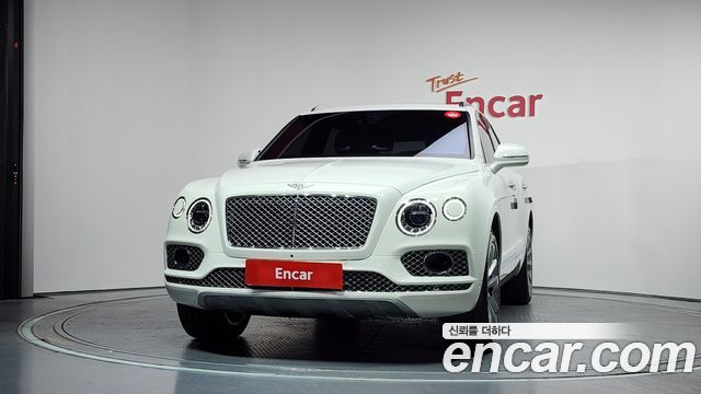 Bentley Bentayga 2017 — photo 3