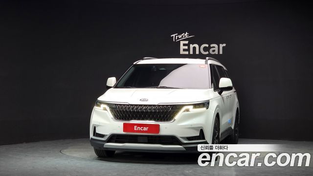 Kia Canival 2021 — photo 3