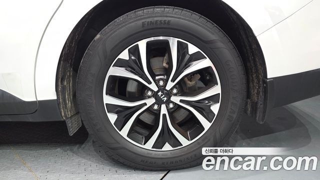 Kia Canival 2021 — photo 7