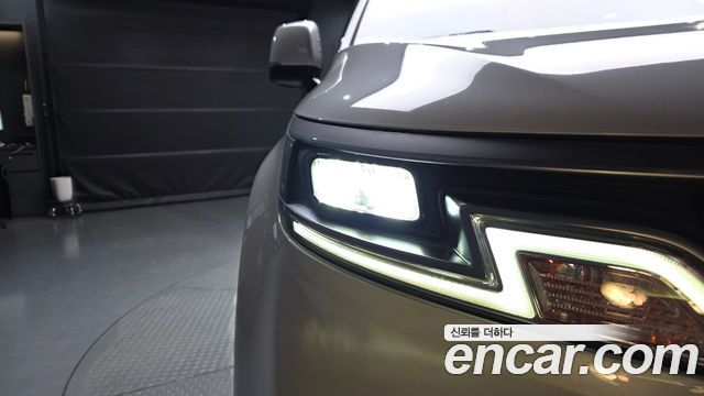 Kia Canival 2021 — photo 8