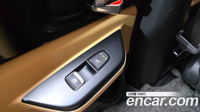 Kia Canival 2021 — photo 28