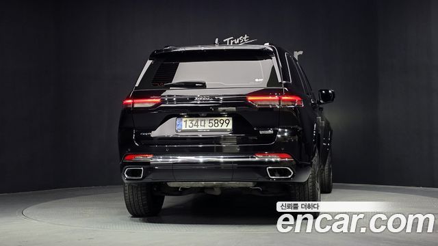 Jeep Cherokee 2023 — photo 4