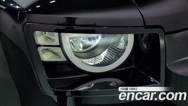 Land Rover Defender 2022 — photo 8