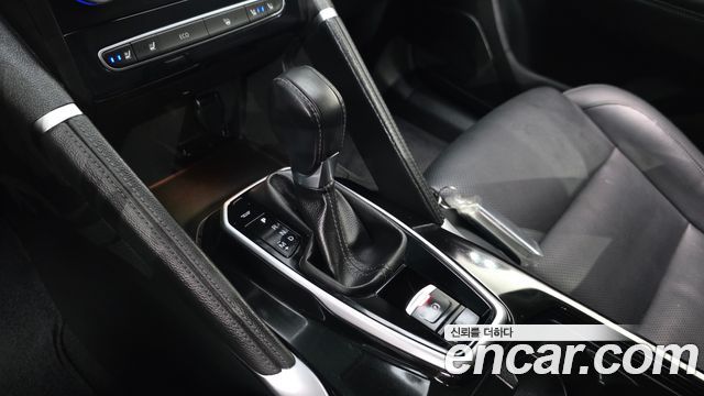 Renault Korea QM6 2022 — photo 12