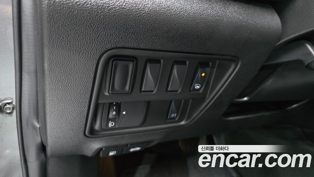 Renault Korea QM6 2022 — photo 27