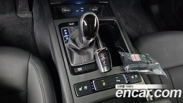 Hyundai Genesis 2015 — photo 12