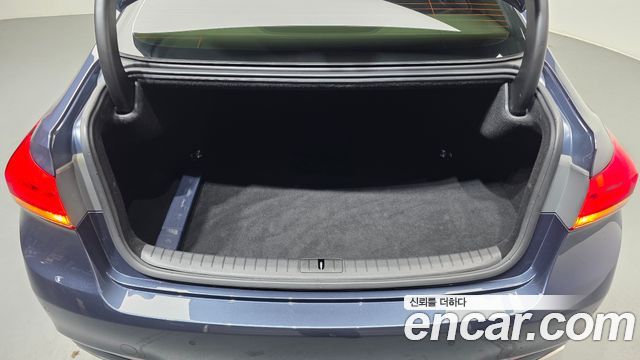 Hyundai Genesis 2015 — photo 26