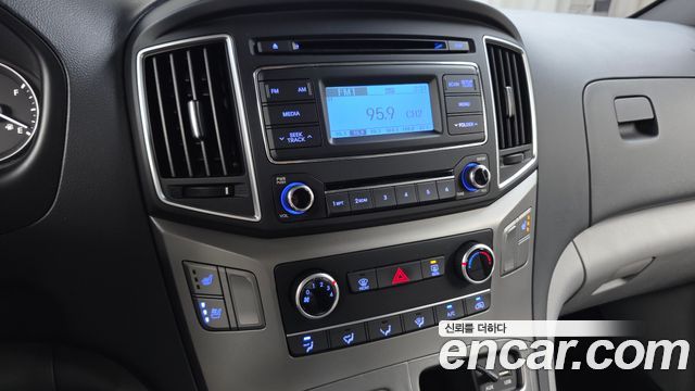 Hyundai Starex 2020 — photo 21
