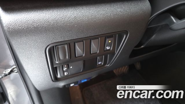 Renault Korea QM6 2022 — photo 27