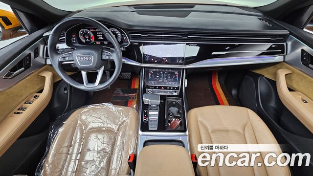 Audi Q8 2021 — photo 7