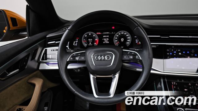 Audi Q8 2021 — photo 13
