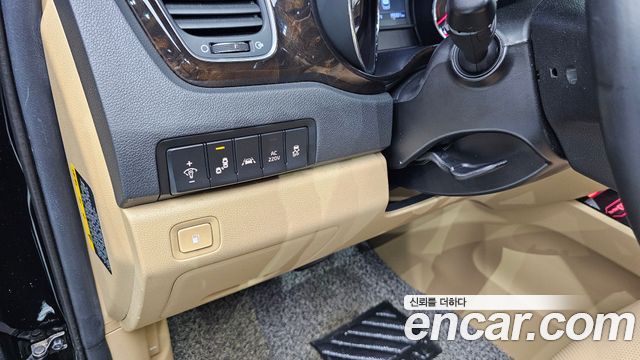 Kia Canival 2019 — photo 13