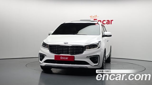 Kia Canival 2020 — photo 3