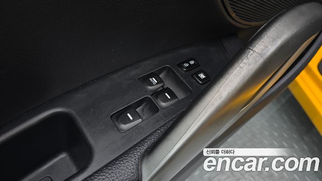 Hyundai Veloster 2013 — photo 19