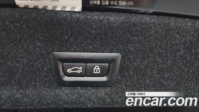 BMW 3-Series 2021 — photo 18