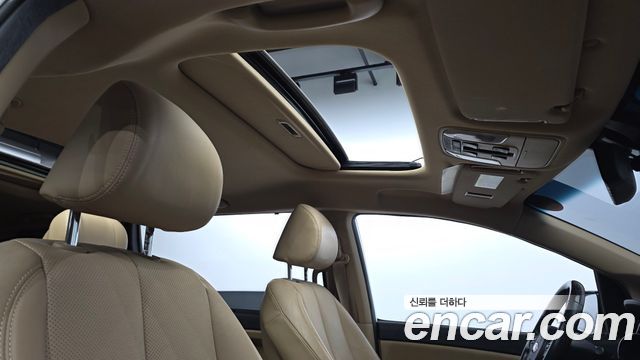 Kia Canival 2018 — photo 26