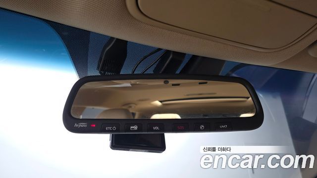 Kia Canival 2018 — photo 28