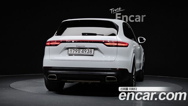 Porsche Cayenne 2020 — photo 4