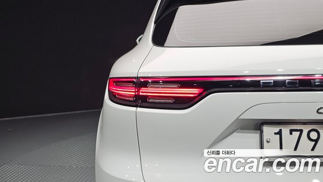 Porsche Cayenne 2020 — photo 9