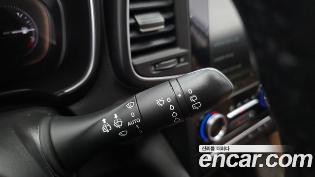 Renault Korea QM6 2022 — photo 26