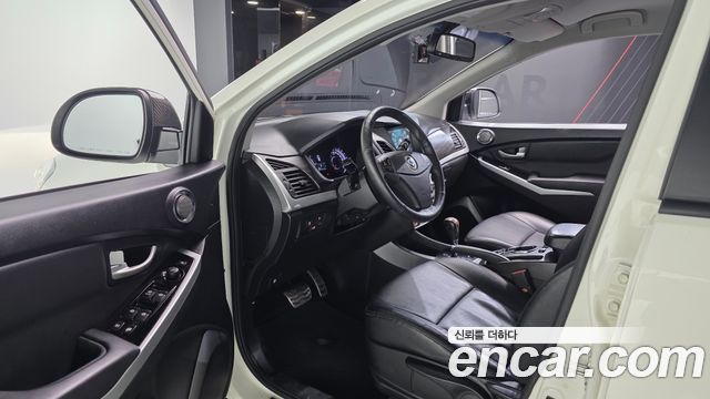 KG Mobility KORANDO 2016 — photo 10