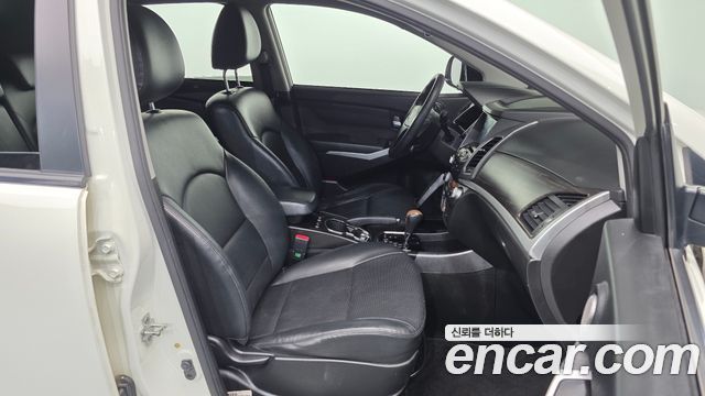 KG Mobility KORANDO 2016 — photo 11
