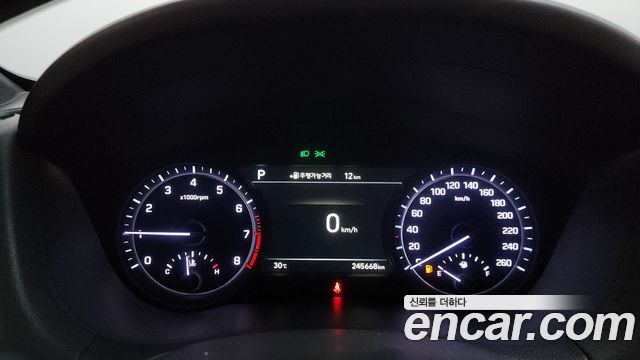 Genesis G80 2018 — photo 8