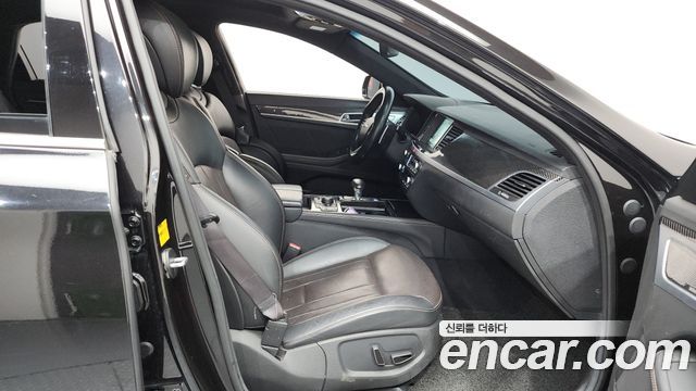 Genesis G80 2018 — photo 11
