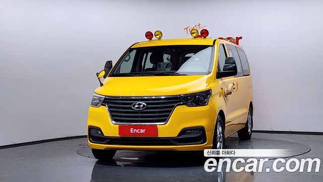 Hyundai Starex 2019 — photo 3