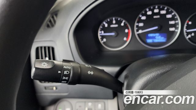 Hyundai Starex 2019 — photo 19